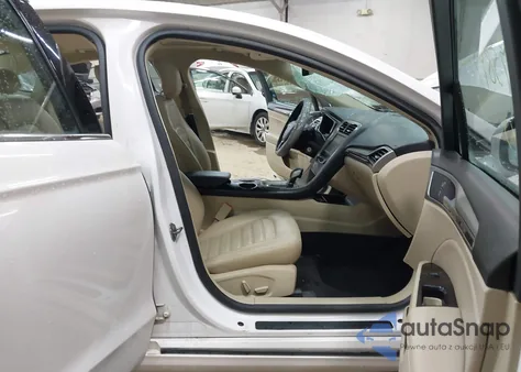 2013 Ford Fusion Se z USA, uszkodzony, nr VIN 3FA6P0H95DR265209